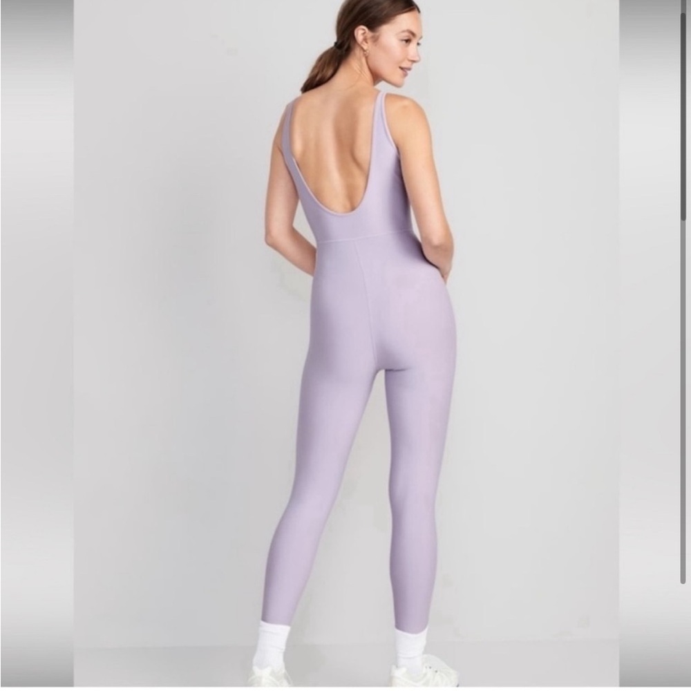 NWT Old Navy Sleeveless Powersoft Bodysuit - Picture 2 of 2